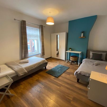 Winstanley House Villa Уелингбъро Екстериор снимка